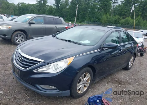 2013 Hyundai Sonata Gls z USA, uszkodzony, nr VIN 5NPEB4AC4DH782876